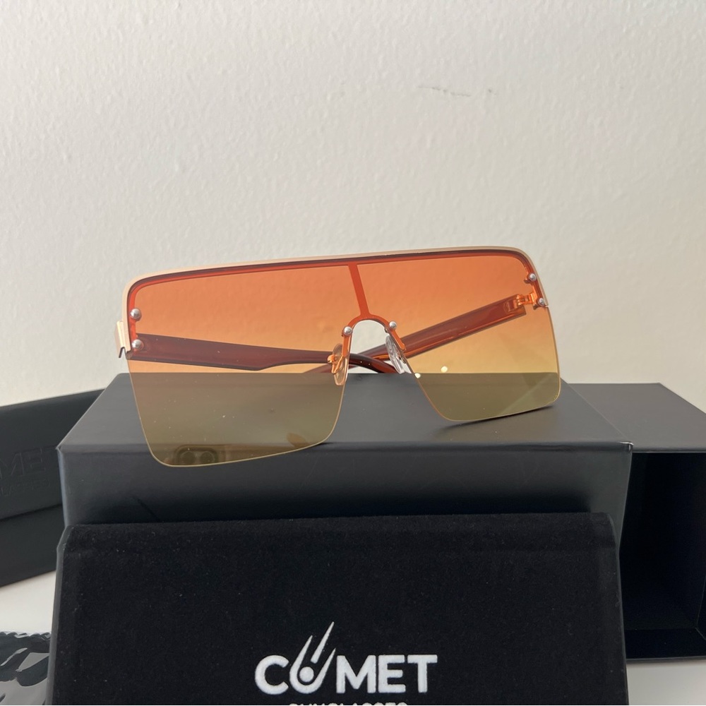 Brand new unisex fashion sunglass